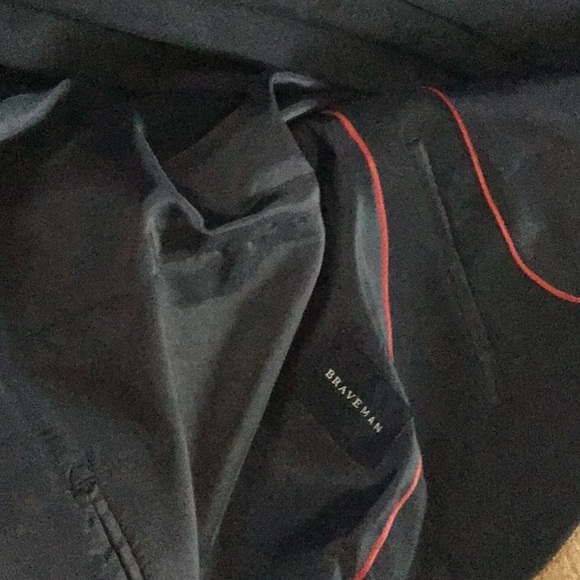 Braveman Navy Two button Slim Fit Suit. Men size 46L/40W. - Picture 3 of 6